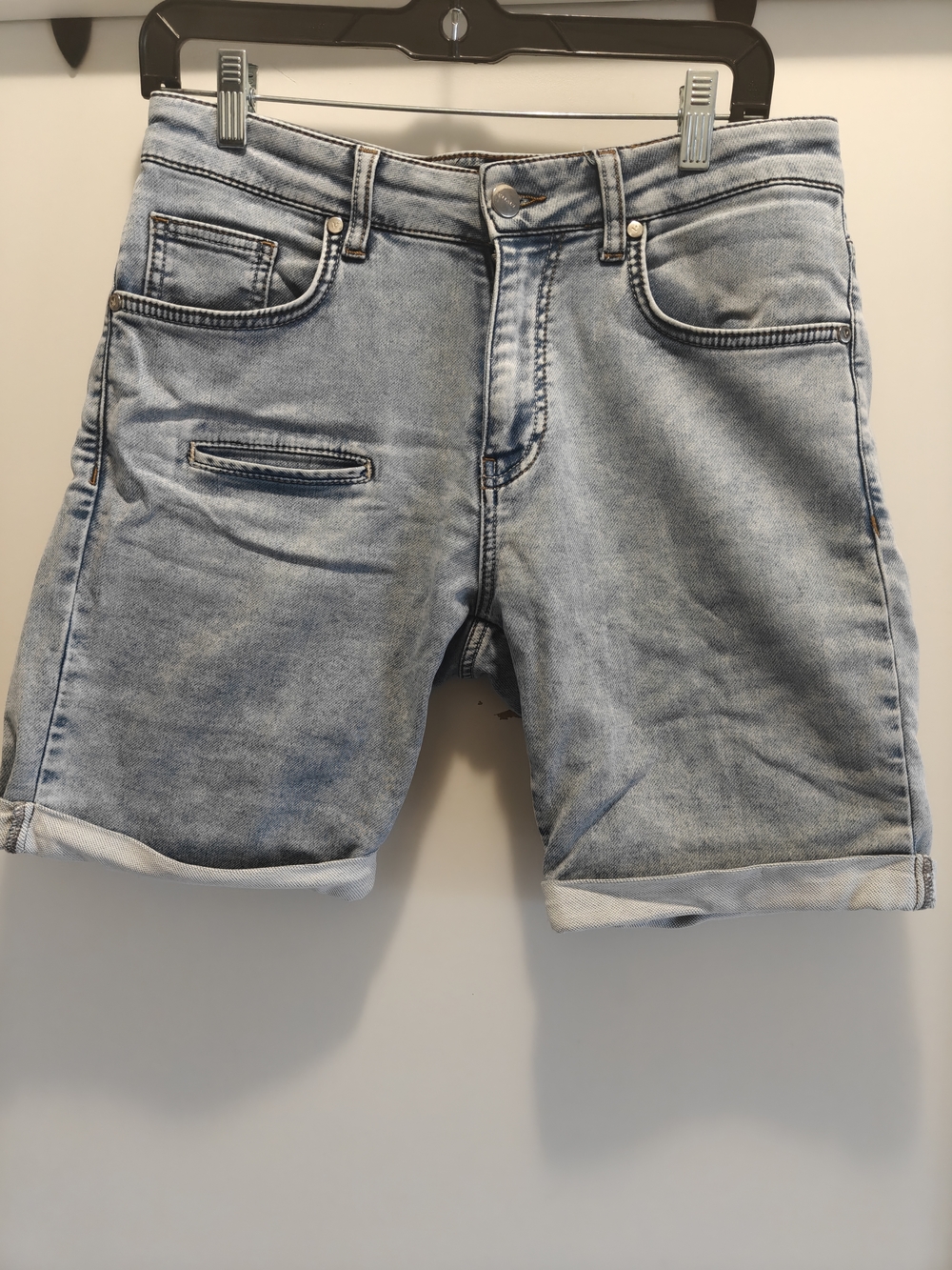 Vitali Light Wash Denim Men’s Shorts - Casual Roll-Cuff